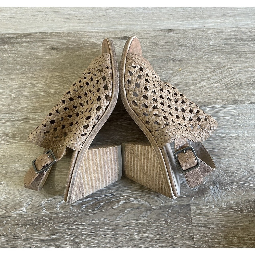 Eileen Fisher Rory Woven Leather Sandal Natural Taupe Color Euro 38 US Size 7 - Picture 7 of 8